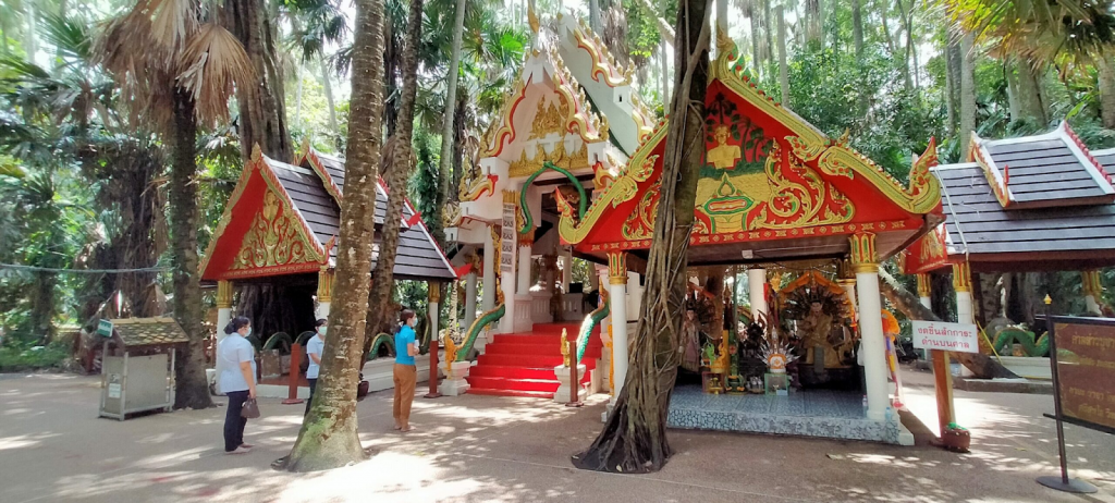 ศาลาคำชะโนด